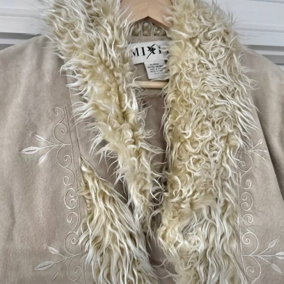 SOLD Vtg Y2K MixIt Penny Lane embroidered afghan suede faux lamb fur coat hippie - Picture 4 of 4